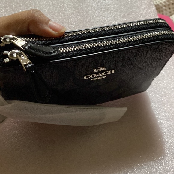 NWT 🔥 Double Corner Zip Wristlet In Signature Canvas NWT - Picture 13 of 16